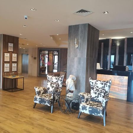 One Bedroom Apartment In Gated Complex Bansko Bagian luar foto